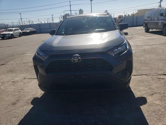 2021 Toyota RAV 4 - Image 11
