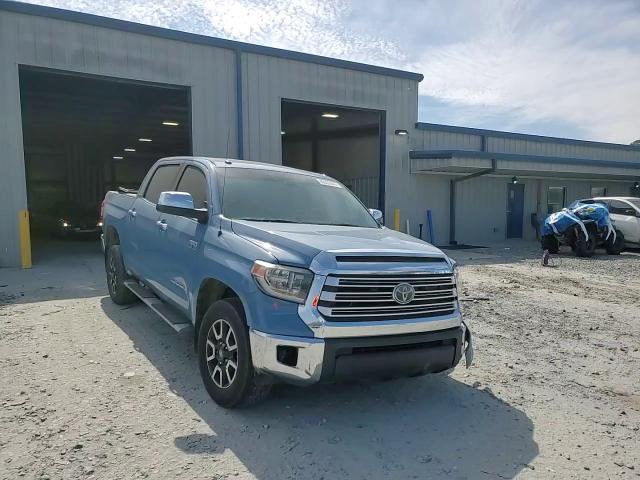 2018 Toyota Tundra - Image 11