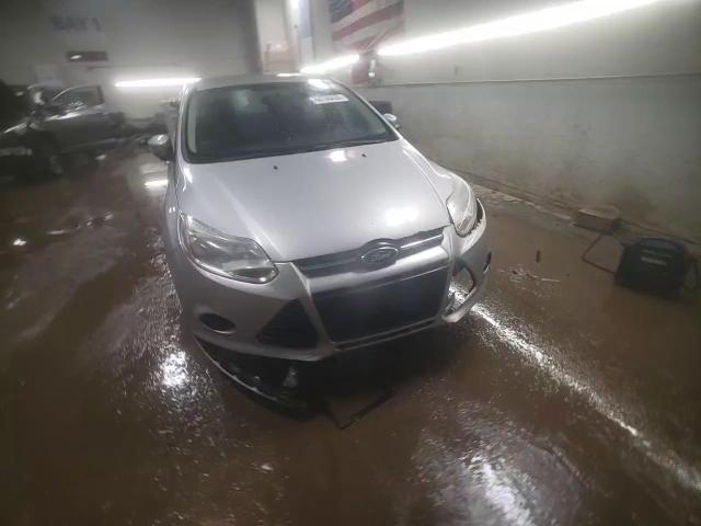 2014 Ford Focus - Image 13