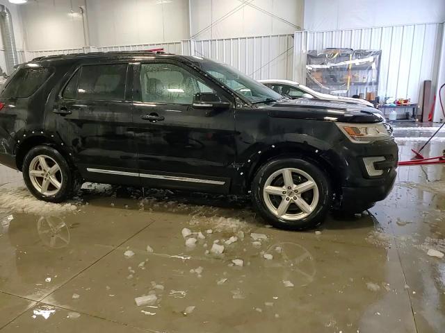 2016 Ford Explorer - Image 15
