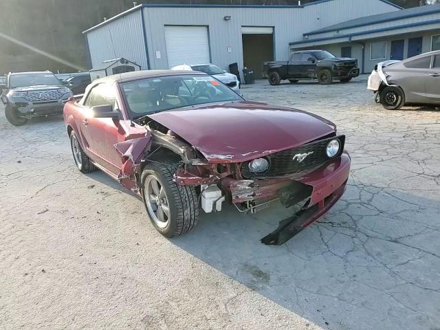 2006 Ford Mustang - Image 11