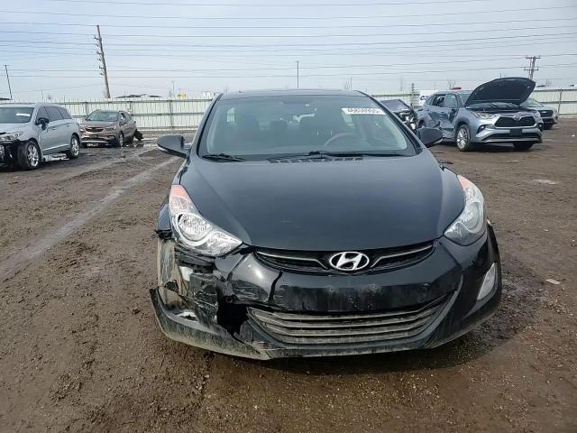 2012 Hyundai Elantra - Image 11