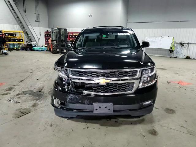 2015 Chevrolet Suburban - Image 11