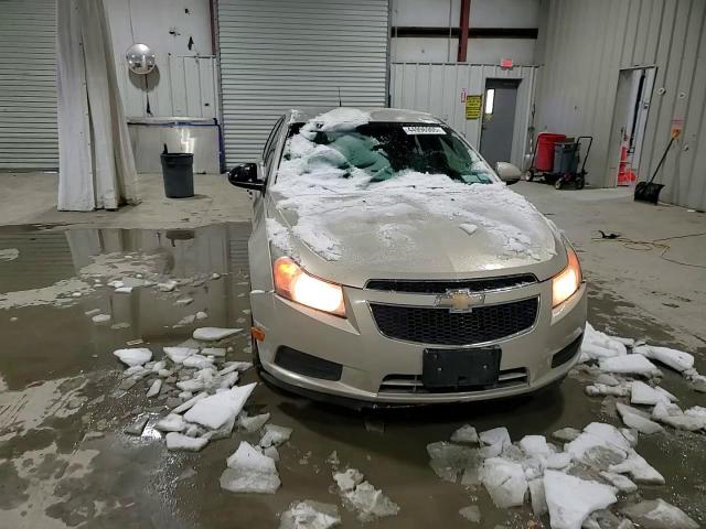 2012 Chevrolet Cruze - Image 14