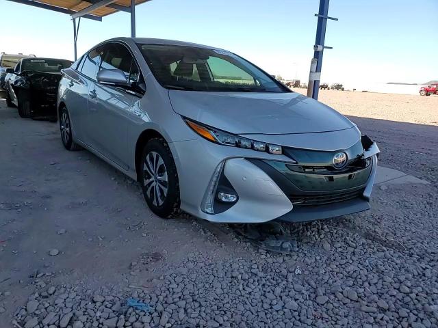 2020 Toyota Prius - Image 11