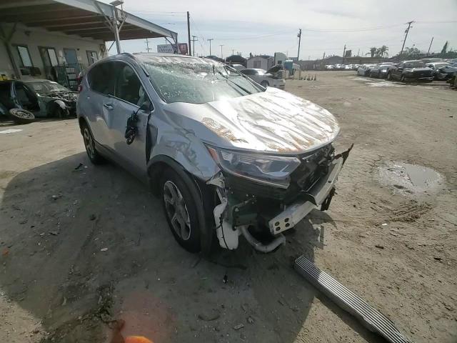 2017 Honda CR-V - Image 11