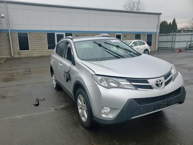 2013 Toyota RAV 4 - Image 11
