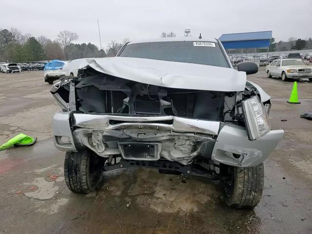 2011 Chevrolet Silverado - Image 10