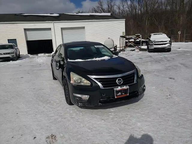 2015 Nissan Altima - Image 11