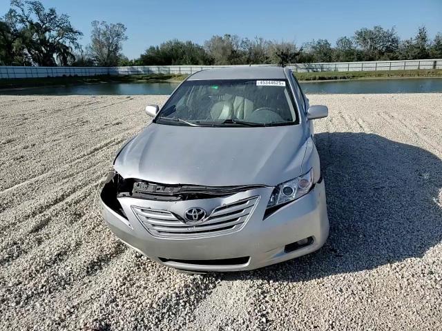 2009 Toyota Camry - Image 10
