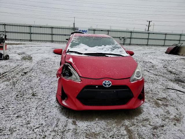 2015 Toyota Prius - Image 11