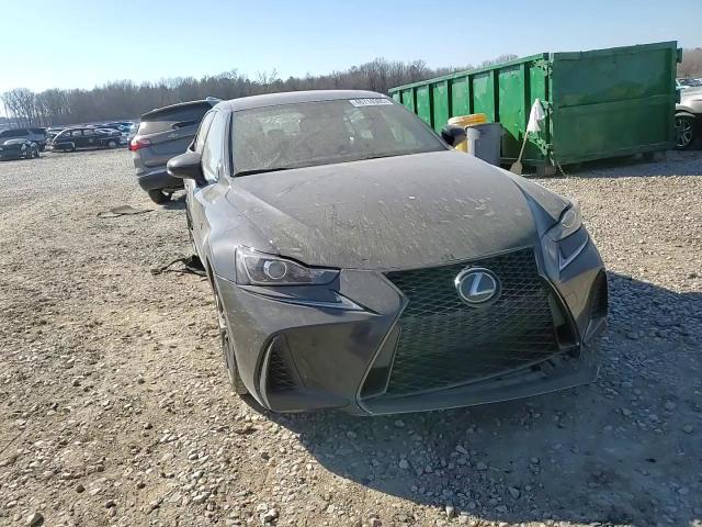 2017 Lexus IS - Image 11