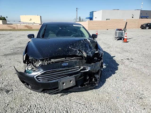 2019 Ford Fusion - Image 11