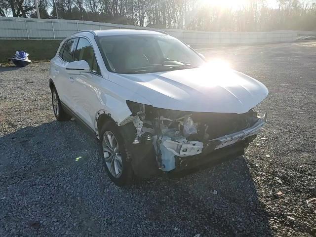 2015 Lincoln MKZ - Image 11