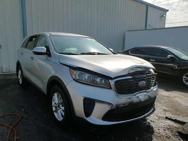 2019 Kia Sorento - Image 14
