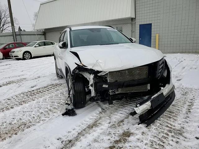 2022 Hyundai Tucson - Image 12