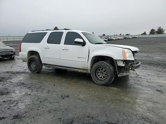 2013 GMC Yukon - Image 11