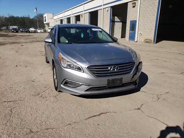 2015 Hyundai Sonata - Image 11