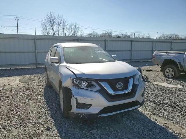 2020 Nissan Rogue - Image 11
