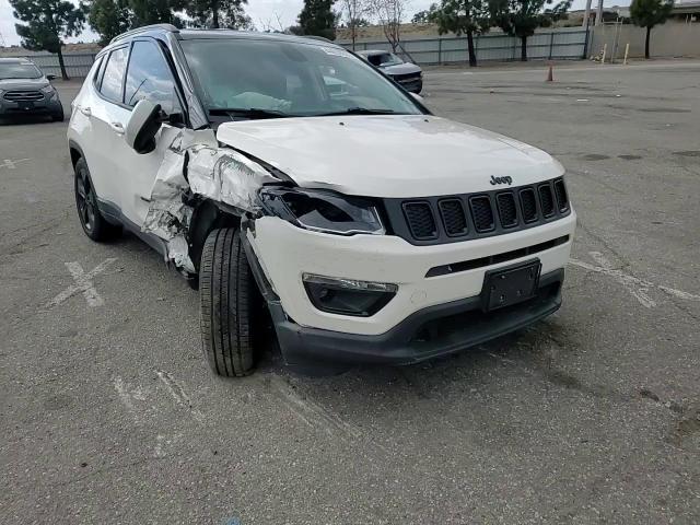 2020 Jeep Compass - Image 11