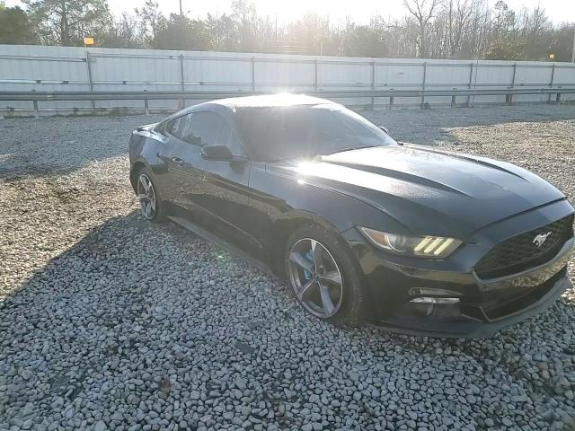 2016 Ford Mustang - Image 10