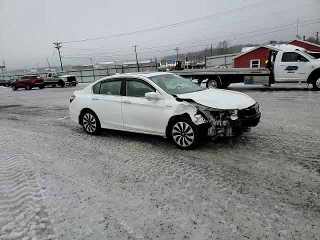 2017 Honda Accord - Image 14