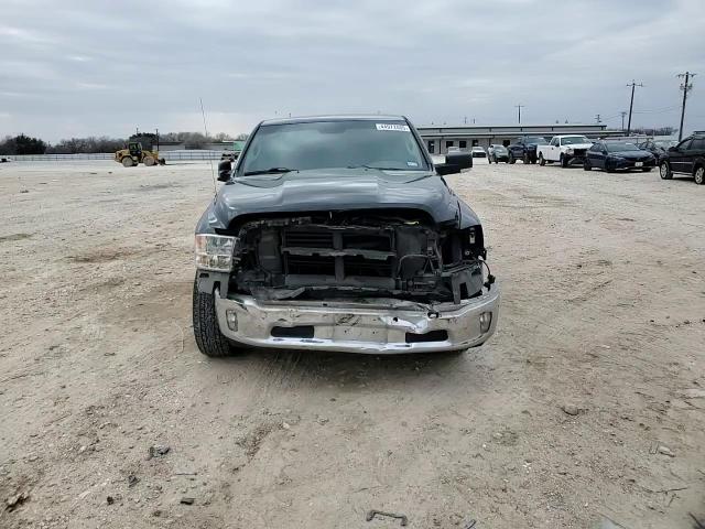 2015 RAM 1500 - Image 11