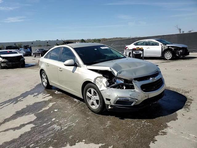 2016 Chevrolet Cruze - Image 13