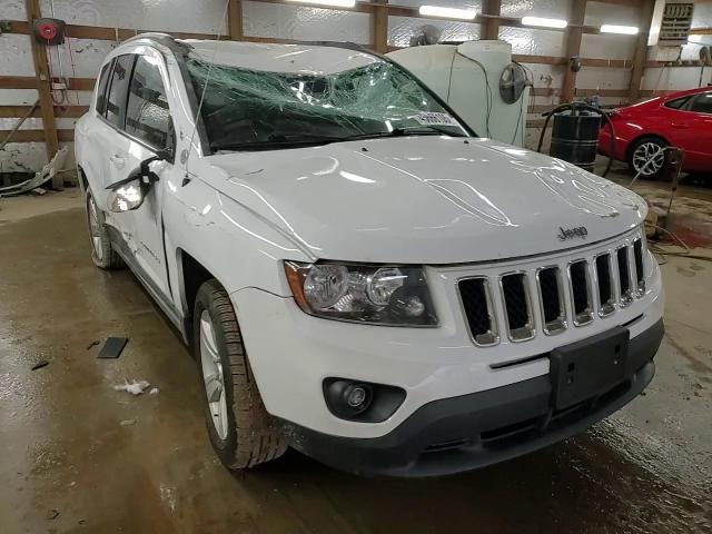2016 Jeep Compass - Image 14