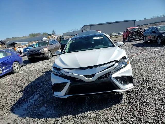 2021 Toyota Camry - Image 13