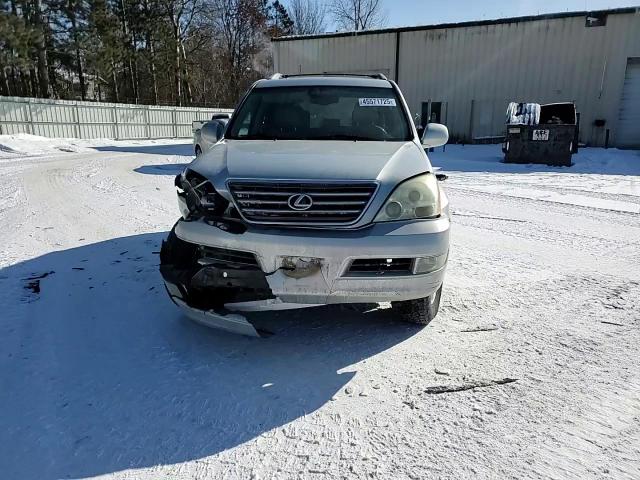2005 Lexus GX - Image 11