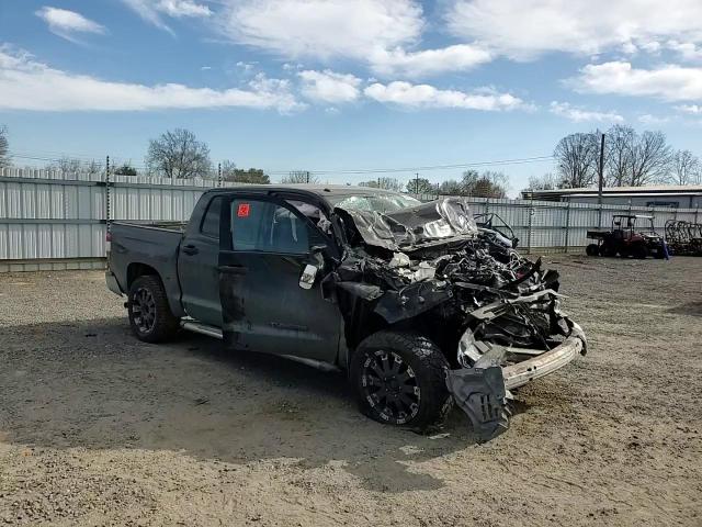2014 Toyota Tundra - Image 11