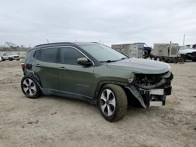 2018 Jeep Compass - Image 11