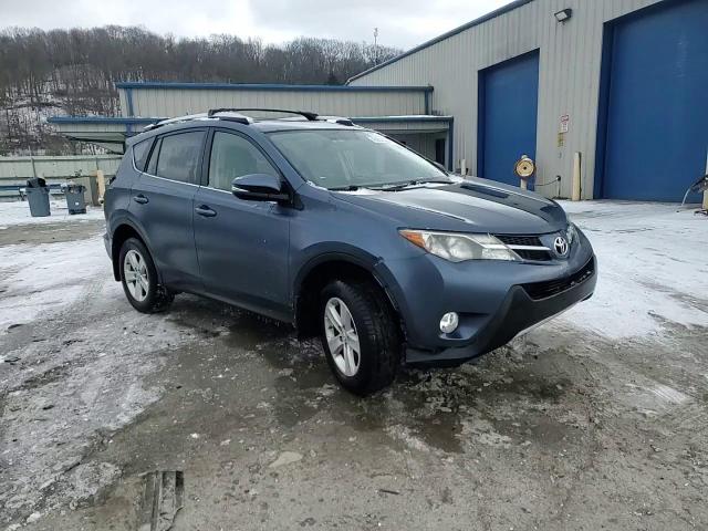 2013 Toyota RAV 4 - Image 14