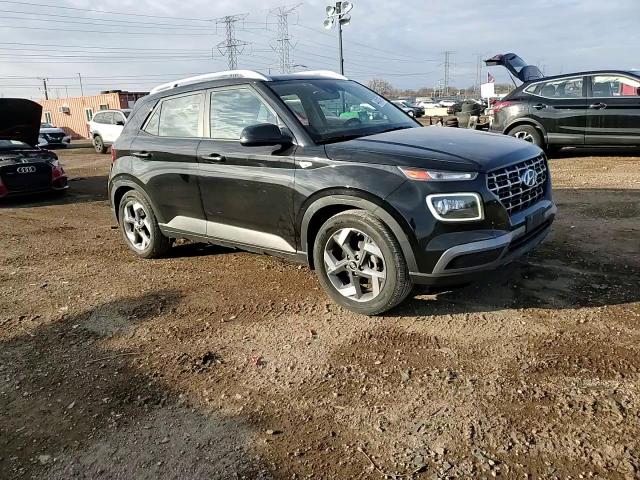 2020 Hyundai Venue - Image 10