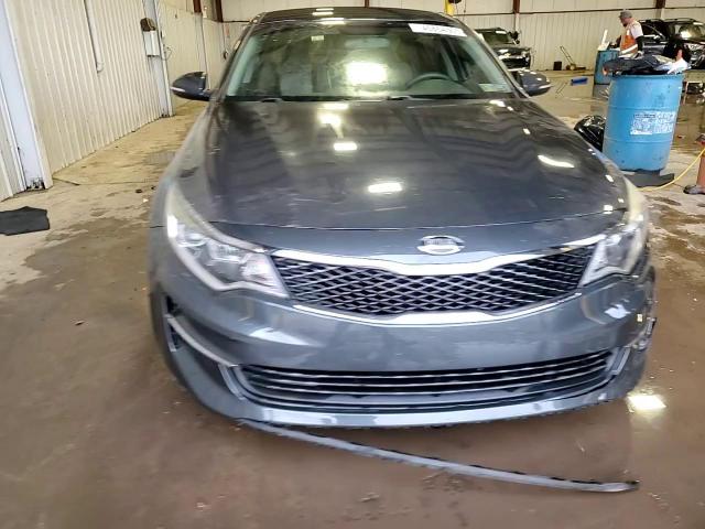 2016 Kia Optima - Image 13