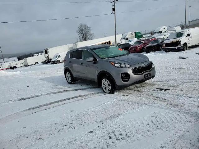2017 Kia Sportage - Image 11