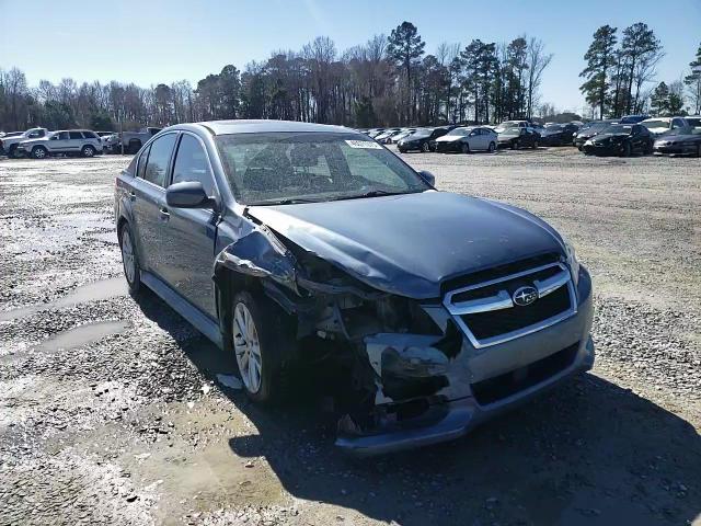 2013 Subaru Legacy - Image 10
