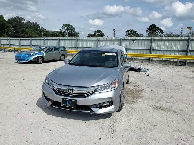 2017 Honda Accord - Image 11
