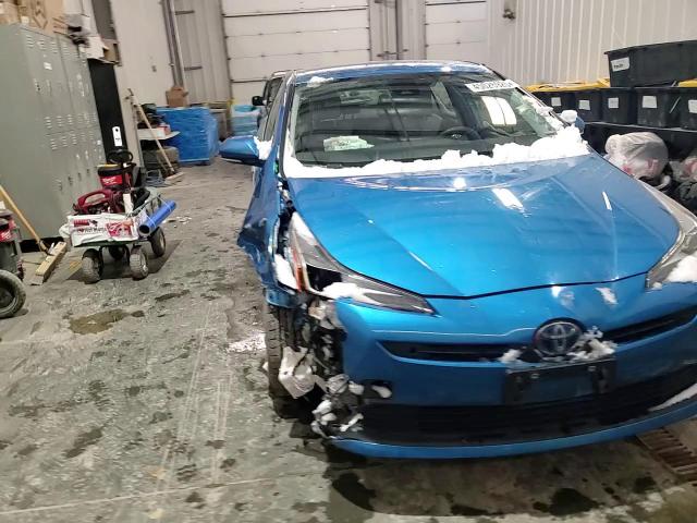 2020 Toyota Prius - Image 10