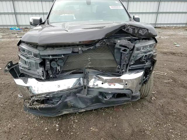 2019 Chevrolet Silverado - Image 12
