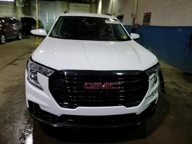 2022 GMC Terrain - Image 14