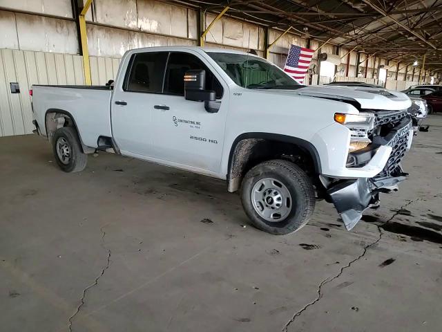 2022 Chevrolet Silverado - Image 11