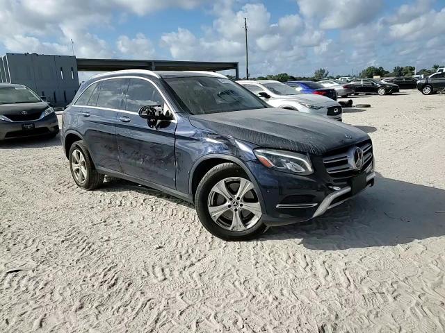2018 Mercedes-Benz GLC - Image 11