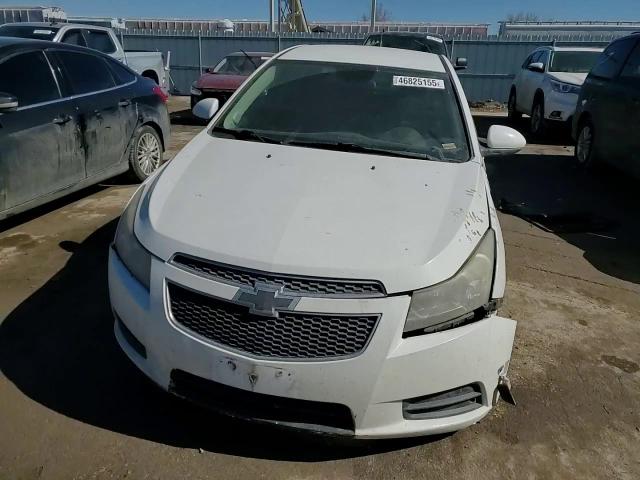 2013 Chevrolet Cruze - Image 10