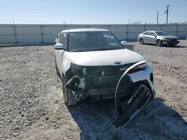 2021 Kia Soul - Image 11