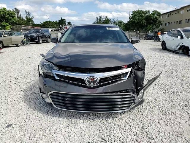 2013 Toyota Avalon - Image 14