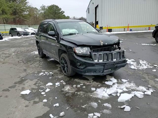 2016 Jeep Compass - Image 12