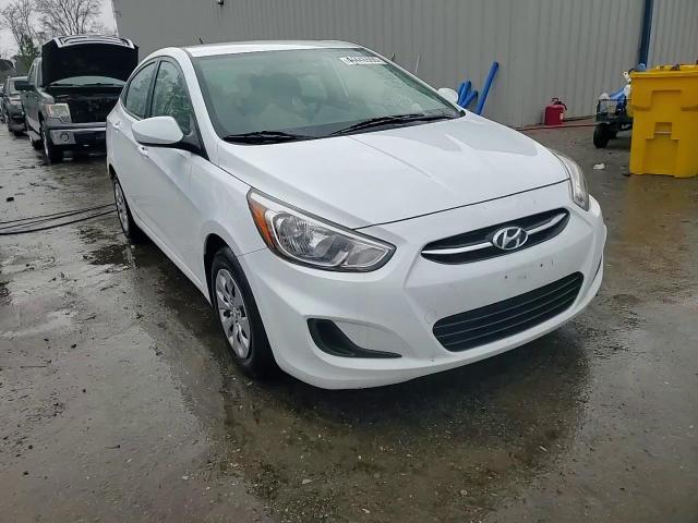 2017 Hyundai Accent - Image 13