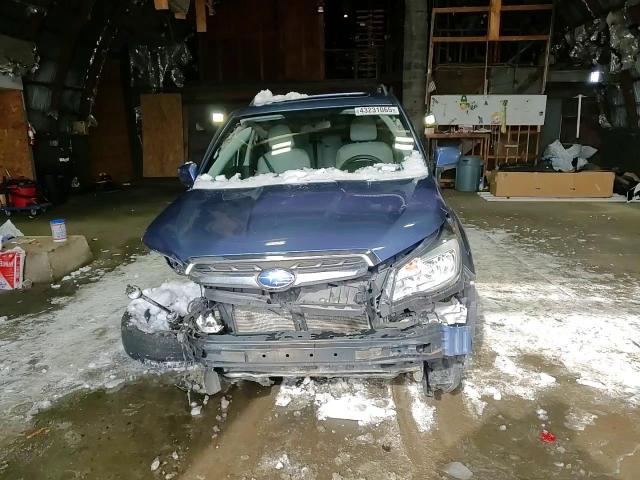 2017 Subaru Forester - Image 11